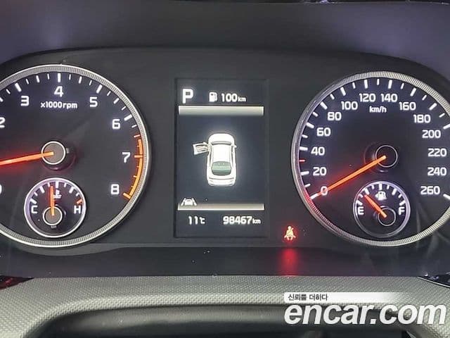 Kia K5 2022 — Şəkil 7/18