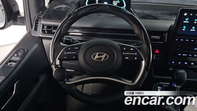 Hyundai Staria 2025 — ფოტო 13/20