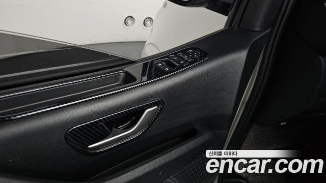 Hyundai Staria 2025 — ფოტო 18/20