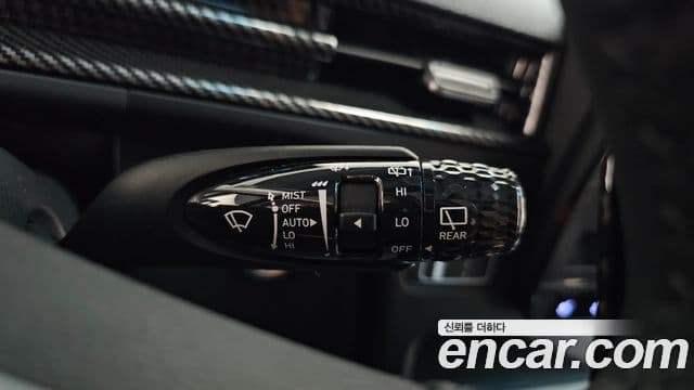 Hyundai Staria 2025 — ფოტო 19/20