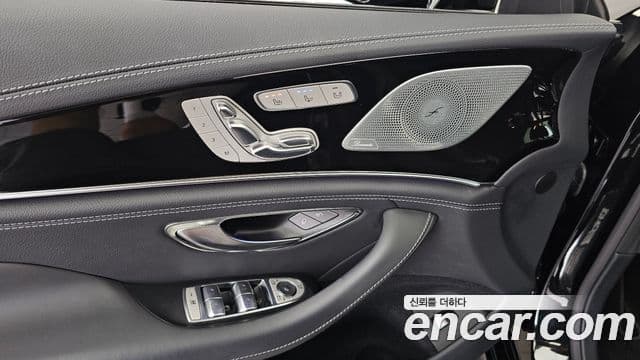 Mercedes-Benz AMG GT 2021 — Фото 19/20