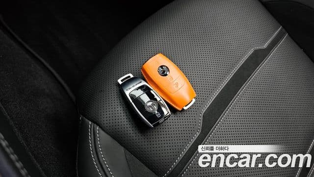 Mercedes-Benz AMG GT 2021 — Photo 23/34