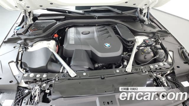BMW 5 Series 2025 — Şəkil 5/20