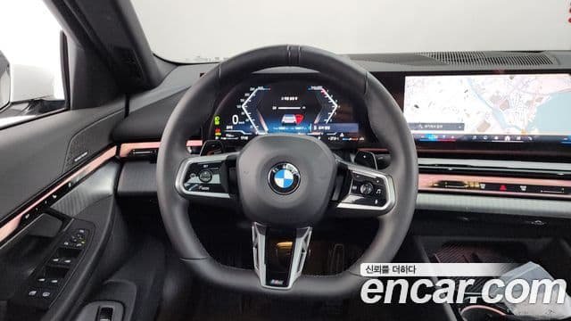 BMW 5 Series 2025 — Şəkil 13/20
