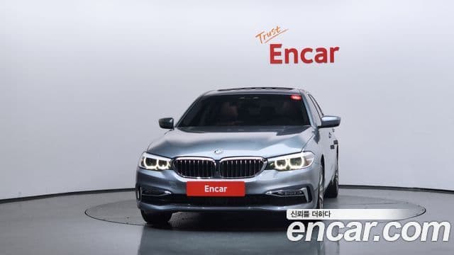 BMW 5 Series 2018 — Şəkil 3/20