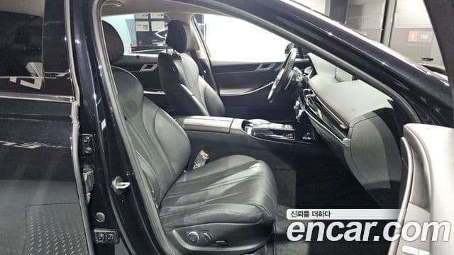 Genesis Electrified G80 2020 — Şəkil 12/20