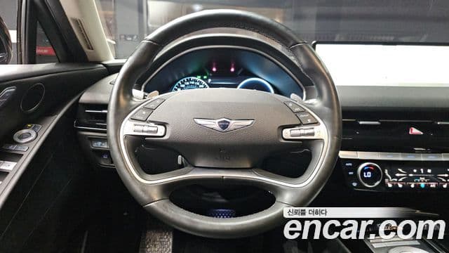 Genesis Electrified G80 2020 — Şəkil 13/20