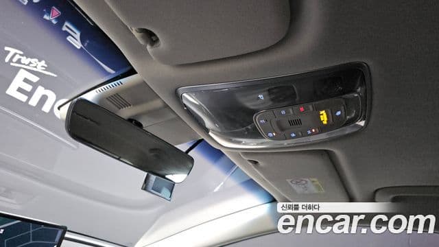 Genesis Electrified G80 2020 — Şəkil 19/20