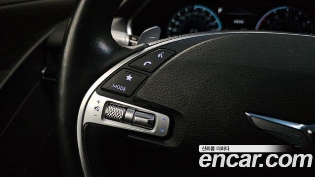 Genesis G80 2020 — Photo 20/35