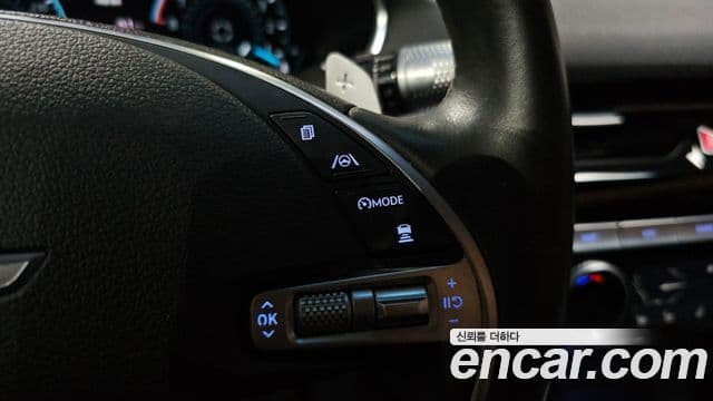 Genesis G80 2020 — Photo 15/35