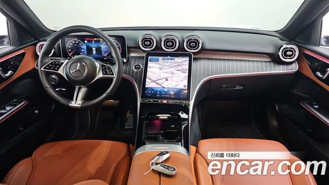 Mercedes-Benz C-Class 2023 — ფოტო 7/20
