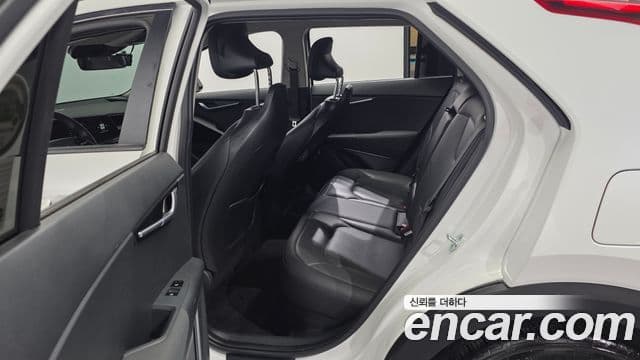 Kia Niro 2022 — Şəkil 22/35