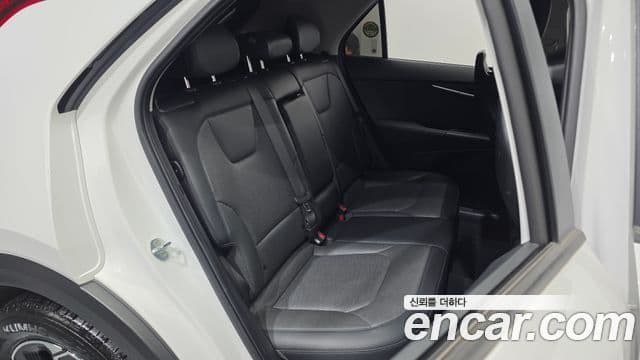 Kia Niro 2022 — Şəkil 15/35