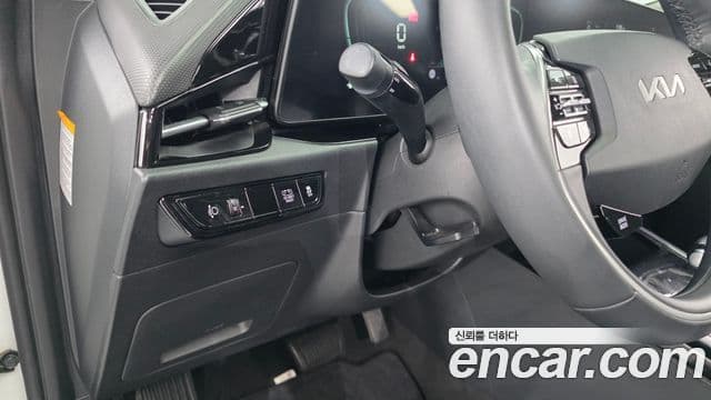 Kia Niro 2022 — Şəkil 5/35
