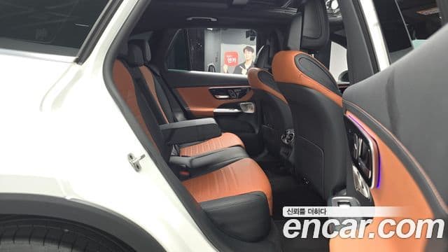 Mercedes-Benz GLC-Class 2024 — ფოტო 12/20