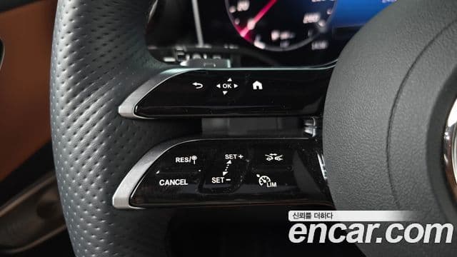 Mercedes-Benz GLC-Class 2024 — ფოტო 16/20