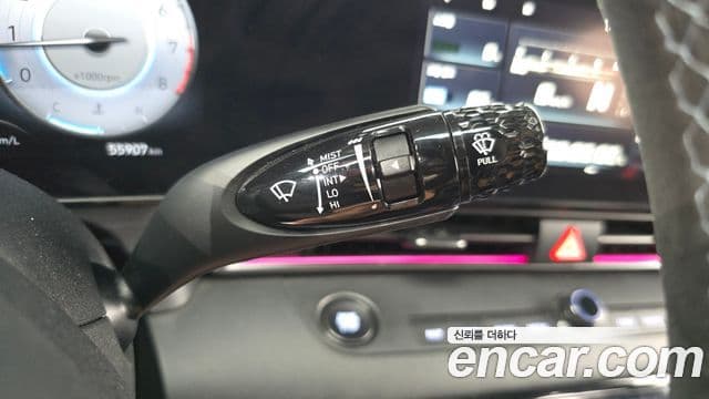 Hyundai The New Avante Hybrid 2022 — Photo 21/35