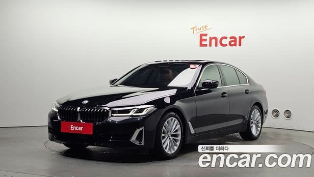 BMW 5 Series 2021 — ფოტო 1/20