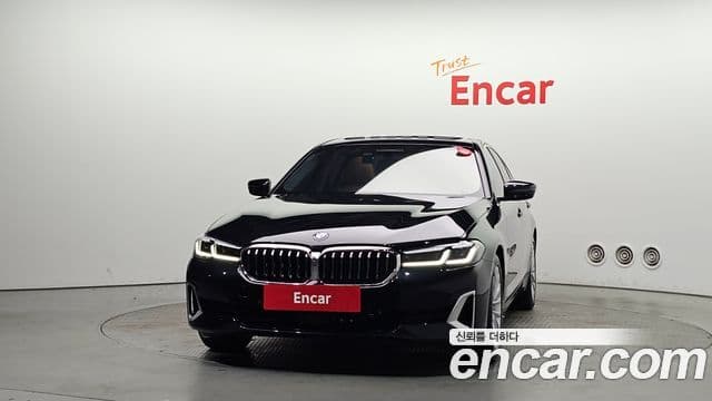 BMW 5 Series 2021 — ფოტო 3/20