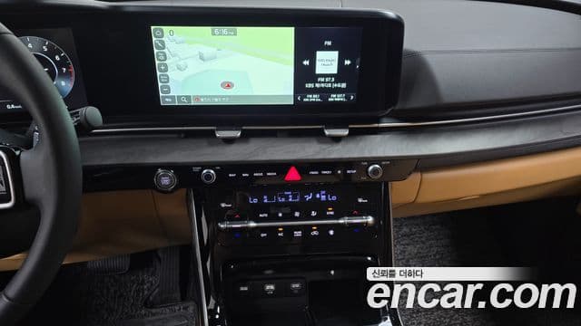 Kia Carnival 2023 — Şəkil 14/20
