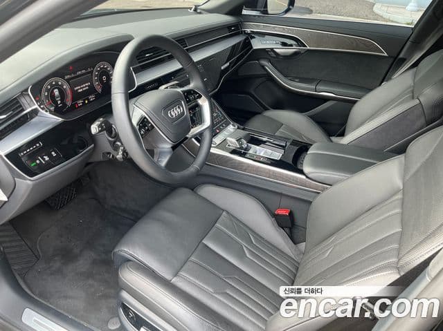 Audi A8 2023 — ფოტო 5/20
