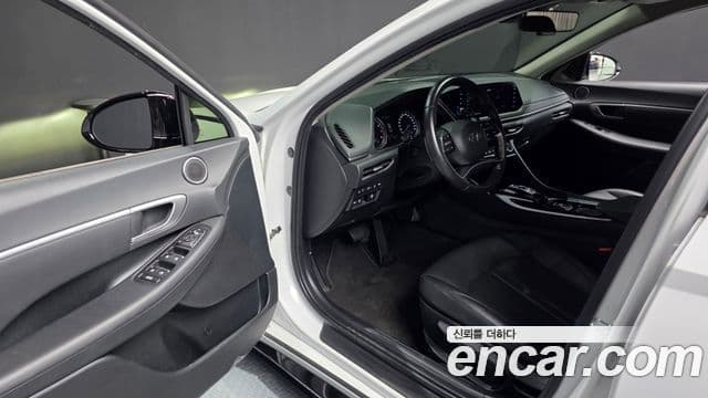 Hyundai Sonata 2022 — Şəkil 10/20