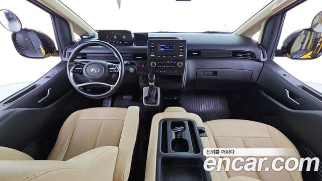 Hyundai Staria 2021 — Фото 7/20