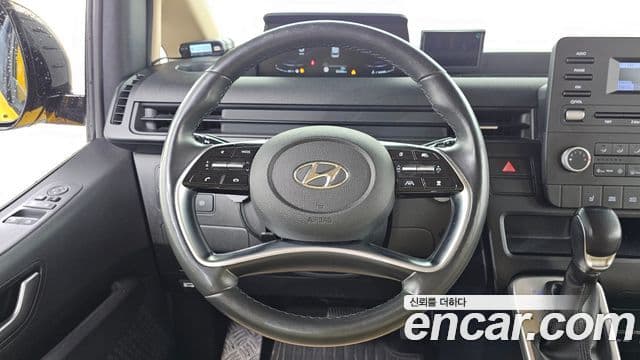 Hyundai Staria 2021 — Фото 13/20