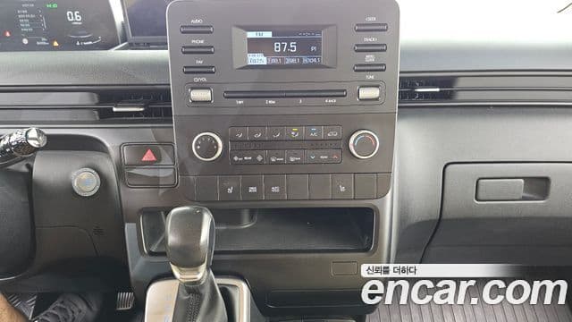 Hyundai Staria 2021 — Фото 14/20