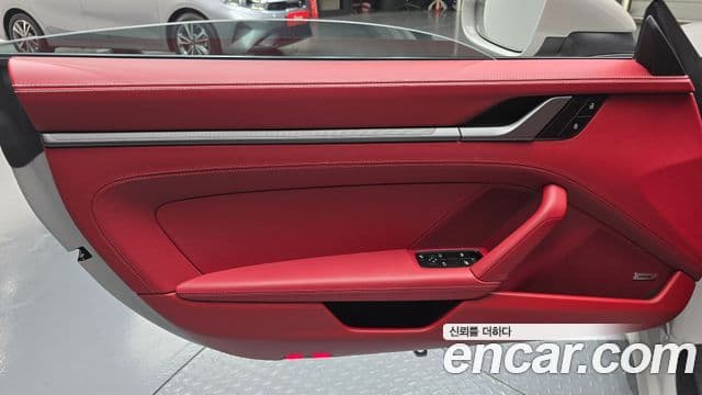 Porsche 911 2024 — Photo 1/31