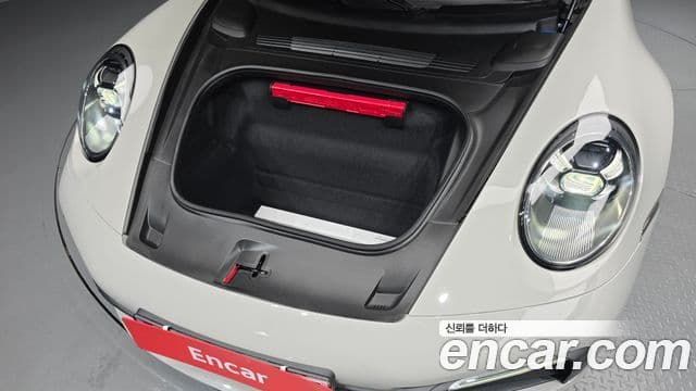 Porsche 911 2024 — Photo 14/31