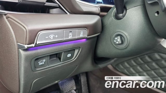 Genesis GV80 2023 — Şəkil 19/20