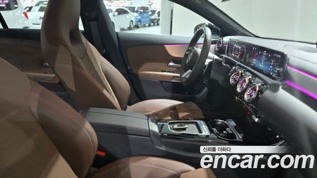 Mercedes-Benz CLA-Class 2025 — ფოტო 17/20