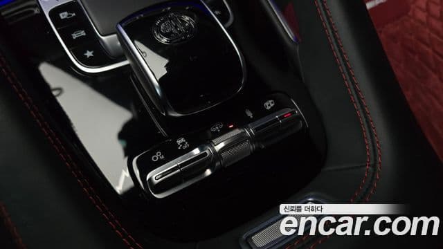 Mercedes-Benz GLE-Class 2023 — Photo 3/20