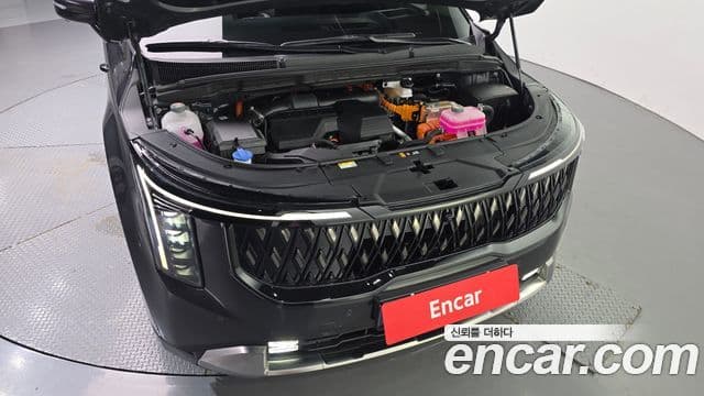 Kia Carnival 2025 — Şəkil 33/34