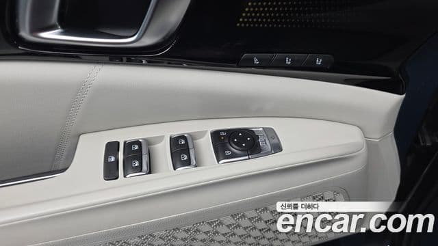 Kia Carnival 2025 — Şəkil 8/34