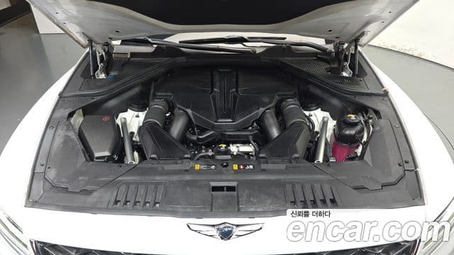 Genesis GV80 2021 — ფოტო 6/20