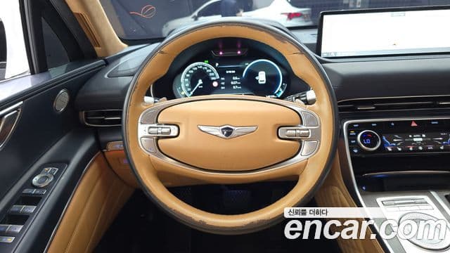 Genesis GV80 2021 — ფოტო 14/20