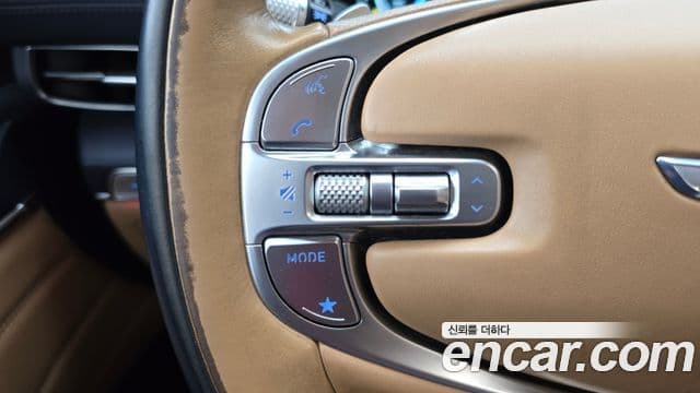 Genesis GV80 2021 — ფოტო 16/20