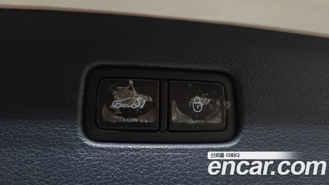 Genesis GV80 2021 — ფოტო 18/20