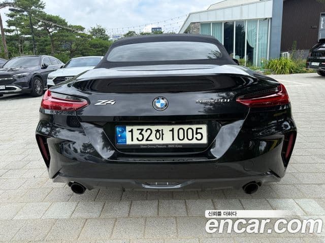 BMW Z4 2021 — Photo 1/20