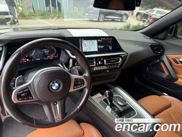 BMW Z4 2021 — Photo 2/20