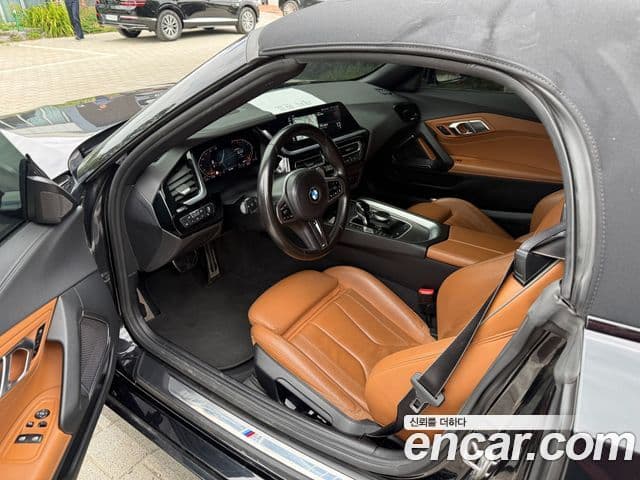 BMW Z4 2021 — Photo 8/20