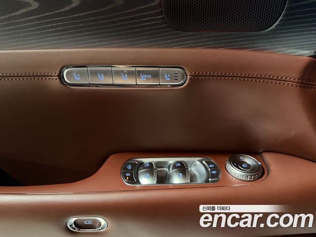 Genesis G90 2022 — ფოტო 11/20