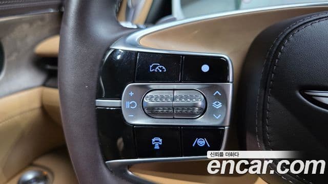 Genesis G90 2022 — Photo 32/34