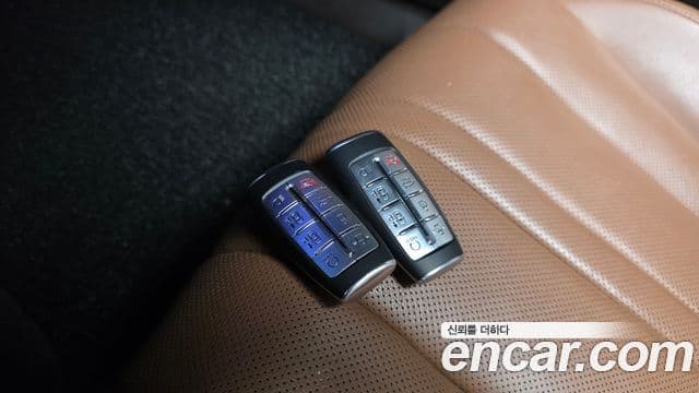 Genesis Electrified G80 2023 — ფოტო 17/20