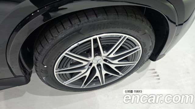 Mercedes-Benz GLC-Class 2025 — фото 4 из 20