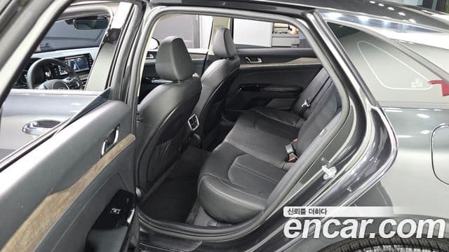 Kia K5 2020 — Şəkil 11/20