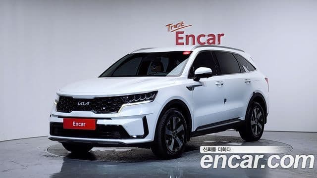 Kia Sorento 2022 — фото 1 из 20
