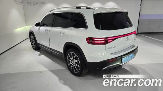 Mercedes-Benz EQB 2025 — ფოტო 5/20